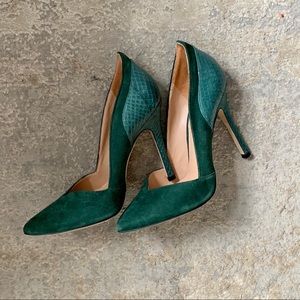 Sigerson Morrison green suede pumps